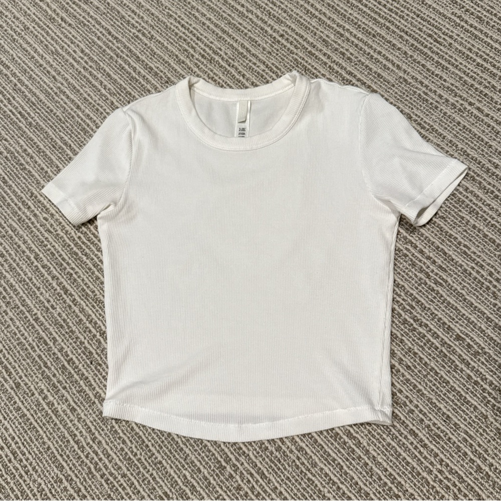 Skims soft lounge cropped tee